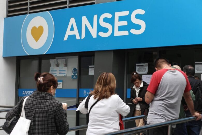 Paso a paso para recibir la Ayuda Escolar Anual 2026 de ANSES - Sección ...